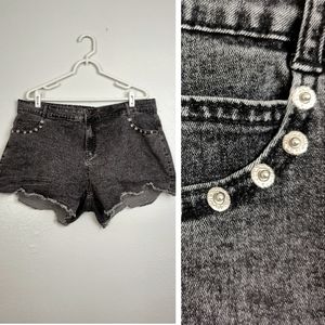 High Rise Denim Short Size XXL Wash Black 5 Pocket Raw Hem